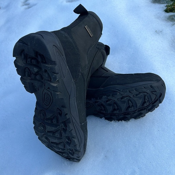 B & B Softmock Men’s Winter Boots Size 11 Black Slip On Thinsulate - Picture 7 of 8